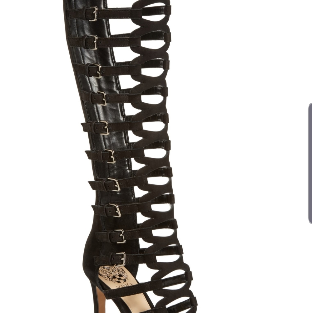 VINCE CAMUTO